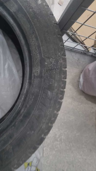 Anvelope Michelin 215 65 16 vara