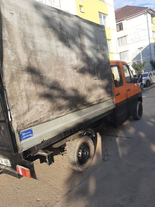 Vând sau schimb Mercedes Sprinter 2.3