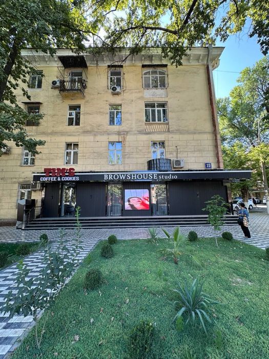 Продажа комерческое помешение Новомоскоская 164м2 вдоль дороги