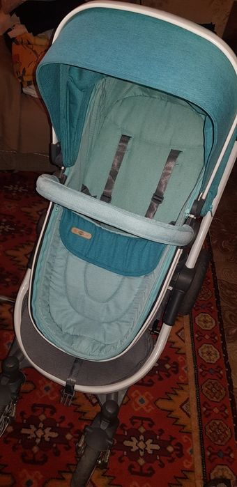 Продам коляску Lorelli привозная фирменная