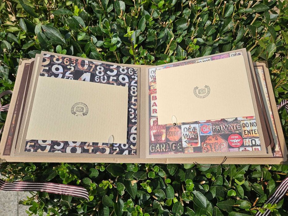 Ръчно изработени албуми за юбилей ,имен ден, новородено. Налични!