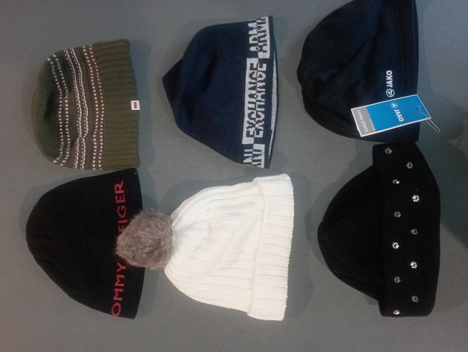 шапки зимни nort face mammut puma adudas nike adidas milan barca under