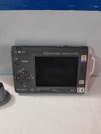 Цифров фотоапарат Sony Cybershot DSCT7 5.1MP с 3x оптично увеличение