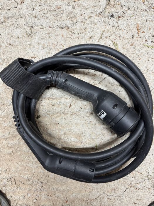 Кабел DEFA eConnect Type 2, 32 A, 3-фазен – 4 м