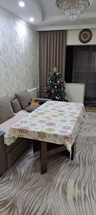 Стол книжка как новый