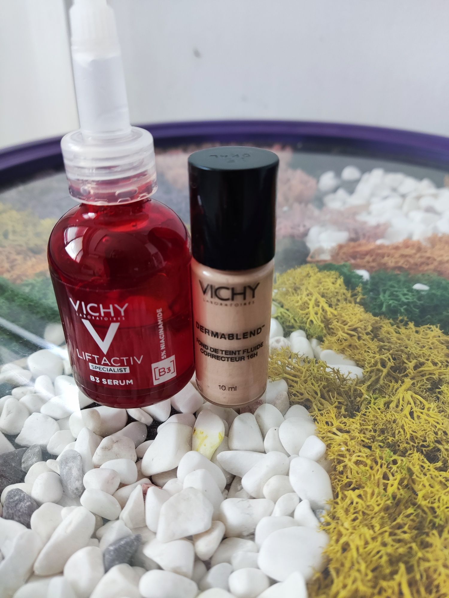 Vichy серум за пигментни петна и фон дьо тен