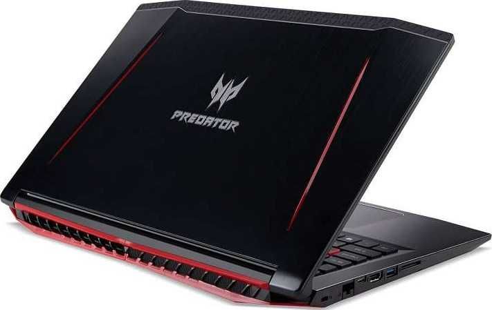 Acer Predator  (15.6" IPs / i7 7700HX/ GTX 1060 6-GB)