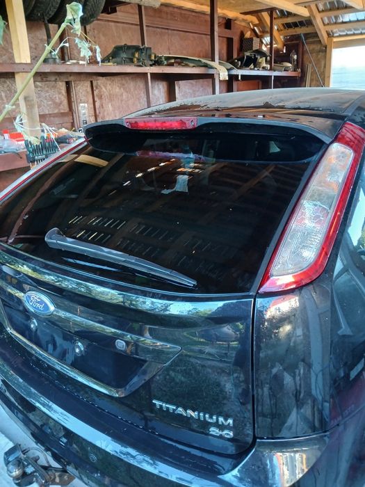 Carlig ford focus 2 hatchback