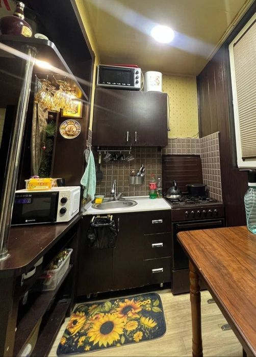 Продам квартиру 2³/1/5, Чиланзар  3, раздельная планировка