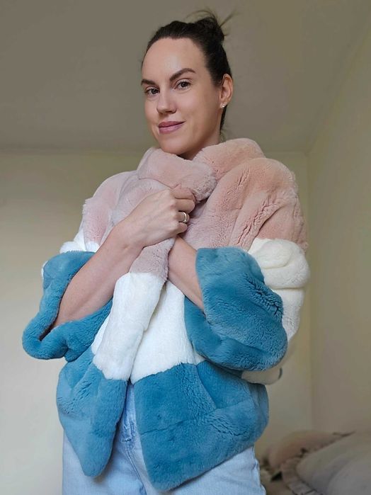 Шубка от бобрик, многоцветна, много мека и топла