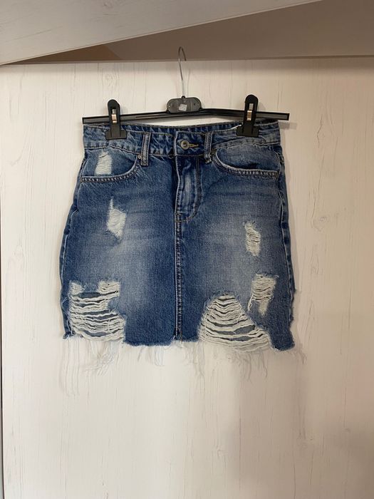 Дънкова пола различни модели