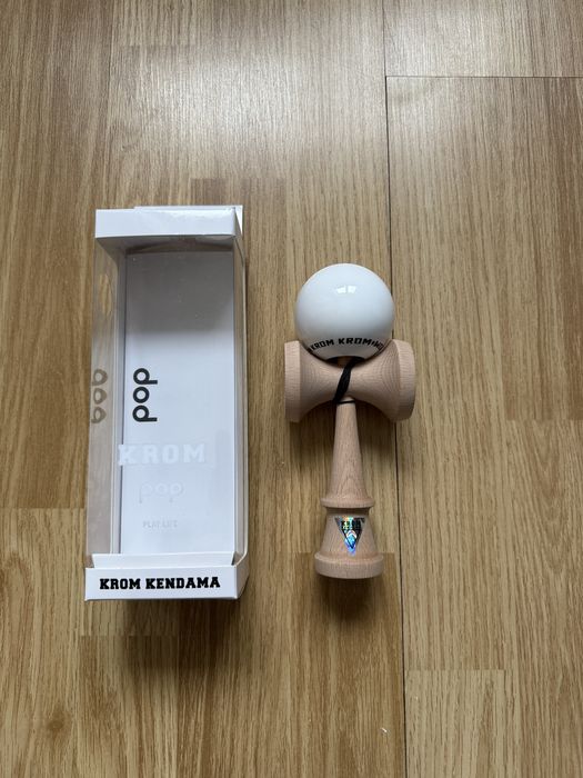 Kendama Krom Pop