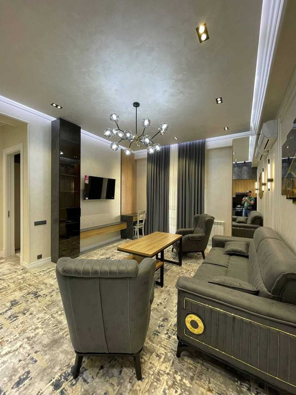 TASHKENT CITY, Ж/К “Boulevard”, Продам квартиру 2/5/7, 50 м2