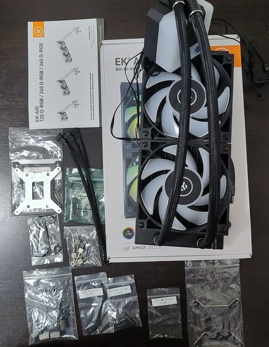 Cooler EK AIO 240 D-RGB