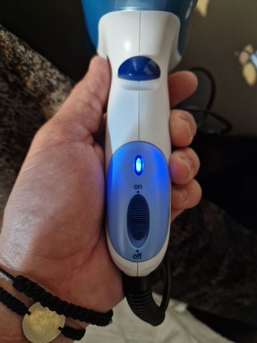 Uscător de păr Braun Creation2 Ion Care 1800  cu ioni