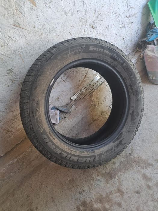 Автошины новые продам