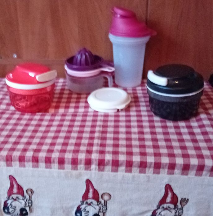 Фюжън системата на Tupperware и други помощници