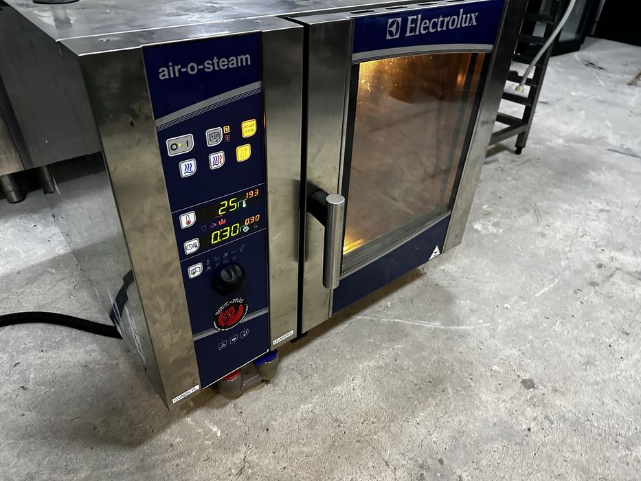 Конвектомат electrolux 2019г.