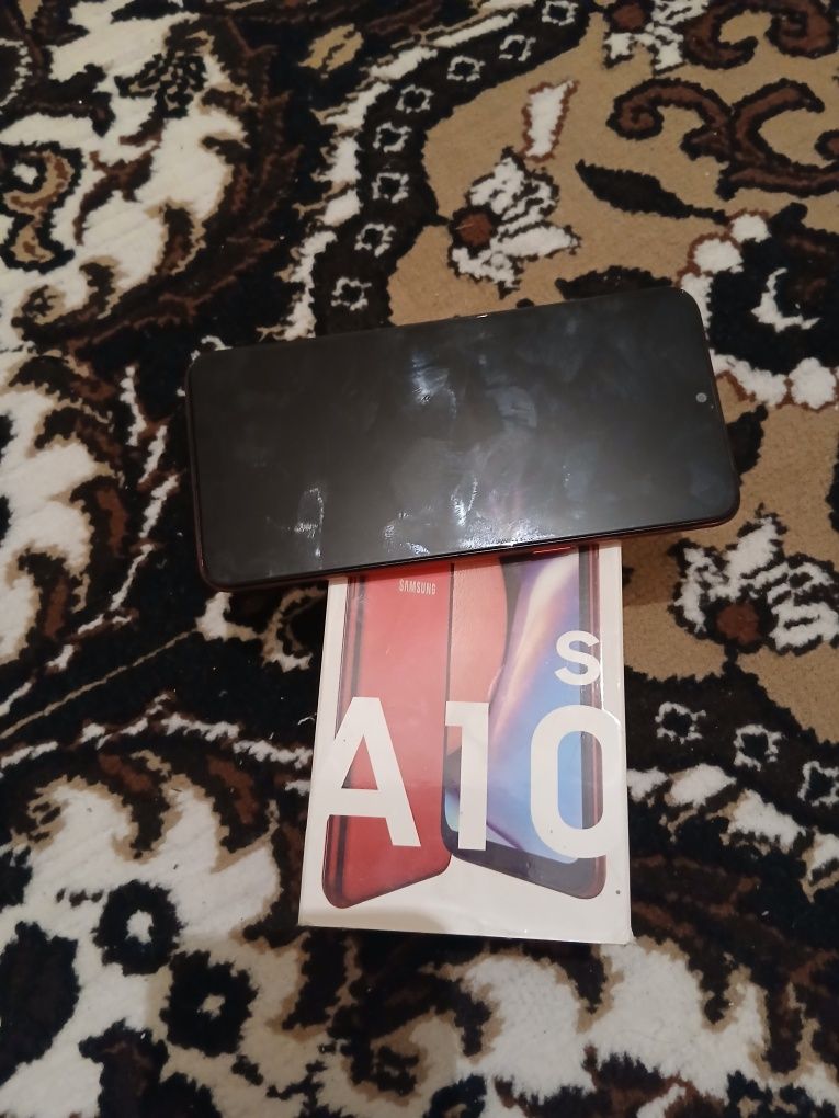Samsung A10s sotiladi