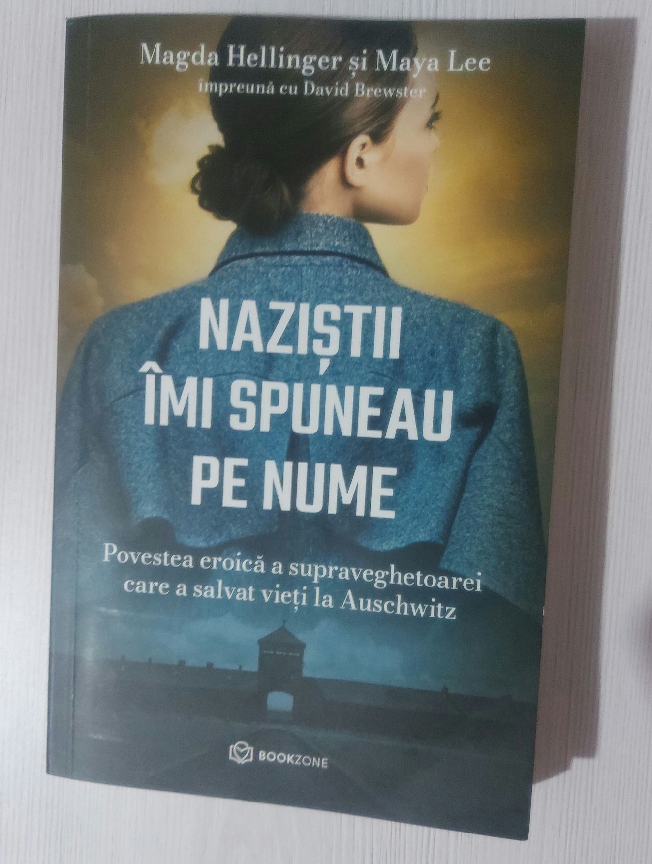 Carte "Naziștii îmi spuneau pe nume" - Magda Hellinger