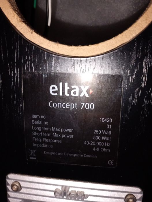 Vând boxe profesionale Eltax concept 700 in perfecta stare