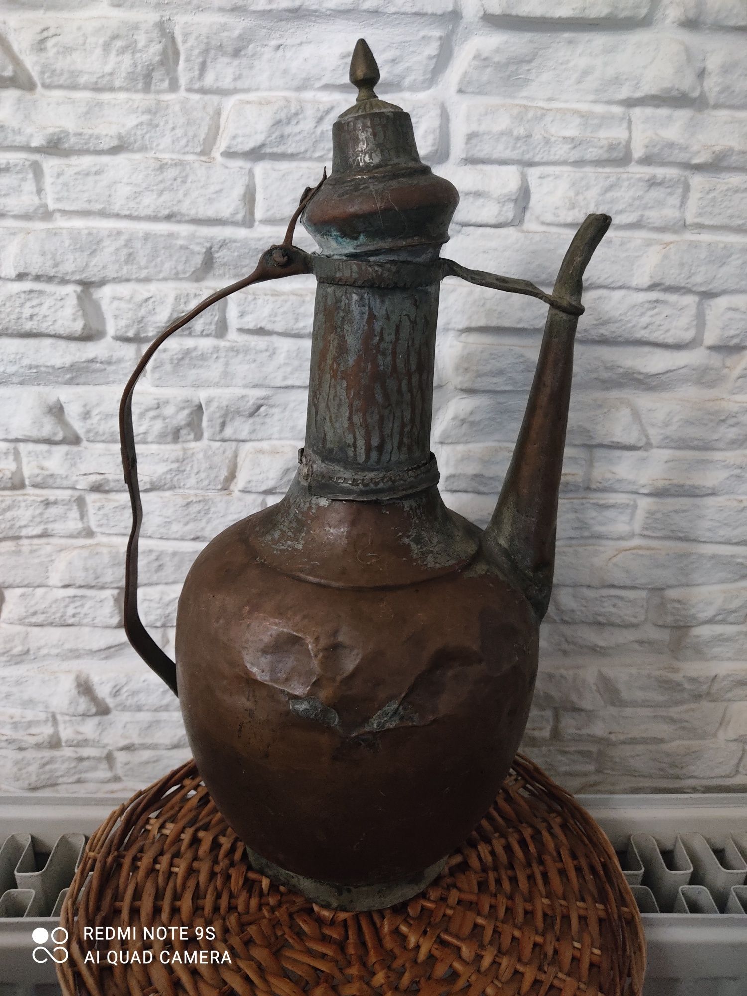 Антични медни и бронзови предмети ибрик везна хаван чайник съдове