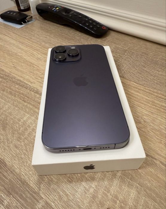 Продам Iphone 14 PRO MAX 128гб фиолетовый! Обмена нет!