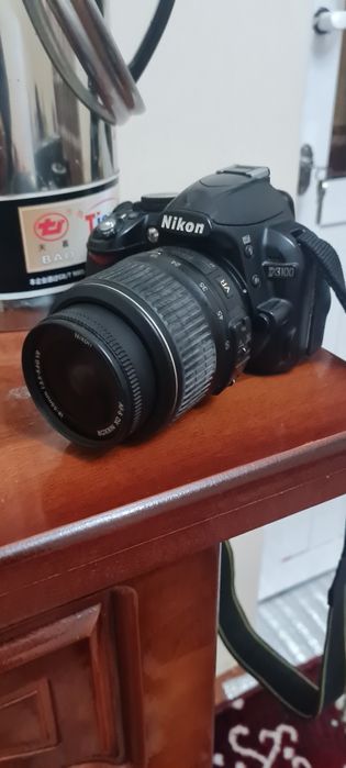 Nikon D 3100 xolati ideal