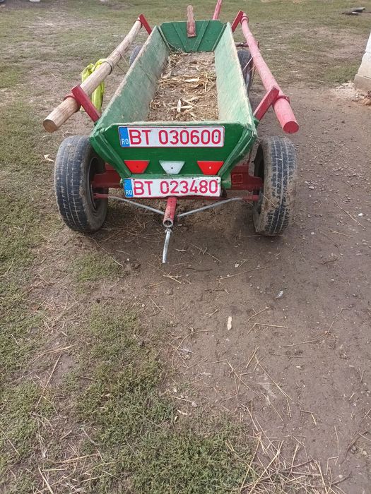 Vând faiton ușor de un cal nu are joc la butuci