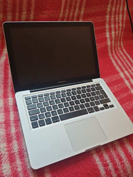 MacBook Pro 13 mid 2012 - i7, 8gb RAM, 128gb ssd, baterie 93%