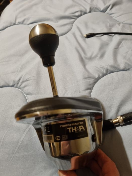 Thrustmaster tx8a shifter скоростен лост за симолатор