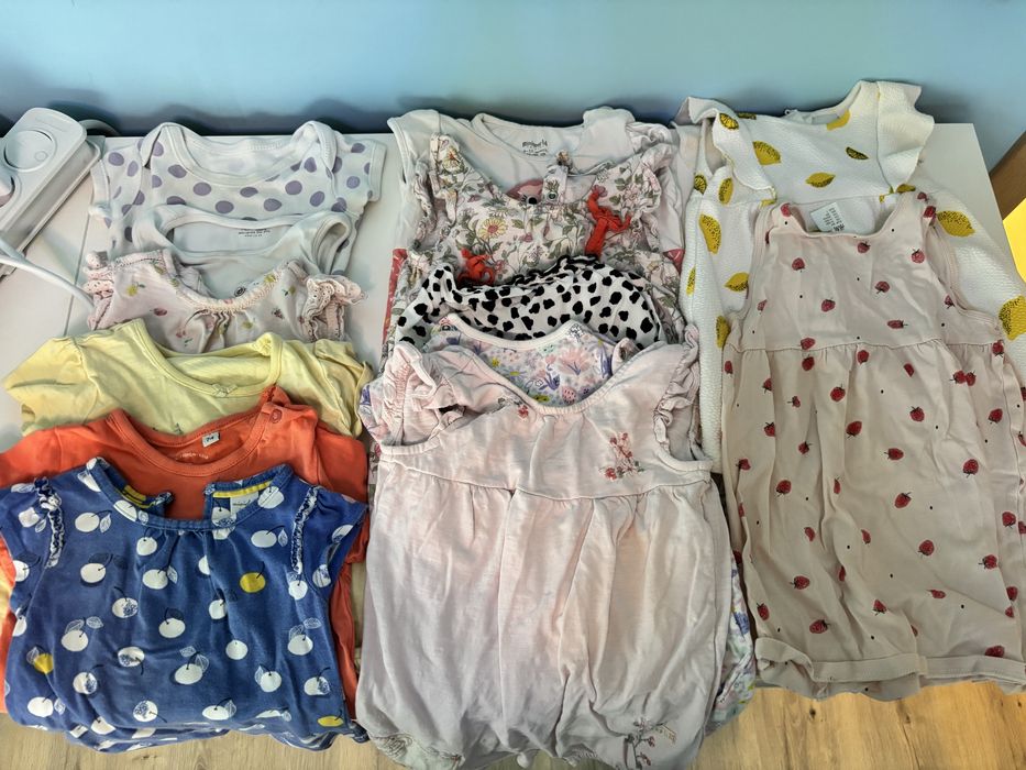 Дрехи за момиче 74