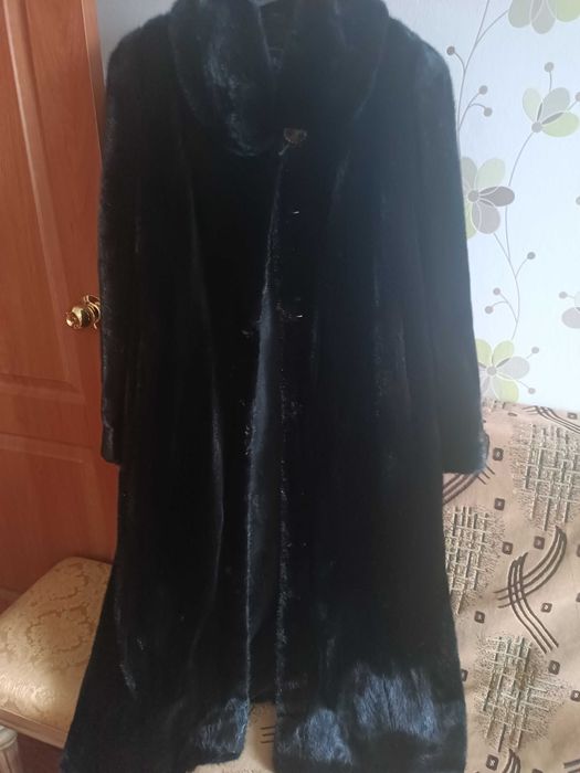Норковая шуба,черный бриллиант , длинная
