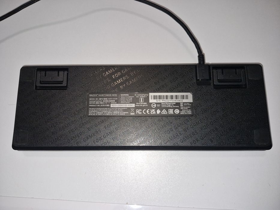 Razer Huntsman Mini – tastatură gaming optică 60%, cu box original, fu