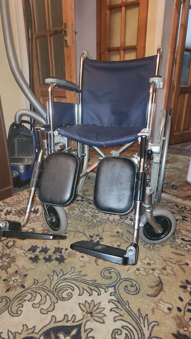 Коляска инвалидная