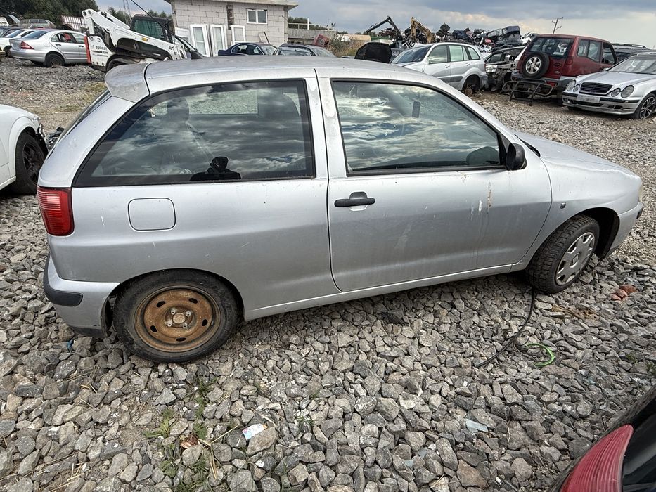 Сеат Ибиза 1.4 75 кс 2000 г бензин на части