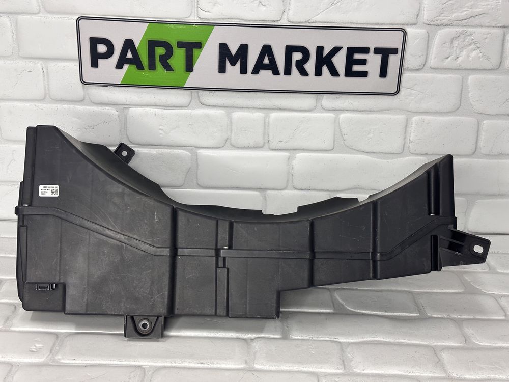 Суббуфер AUDI A6 C7 Комби A7 4G9035381A
