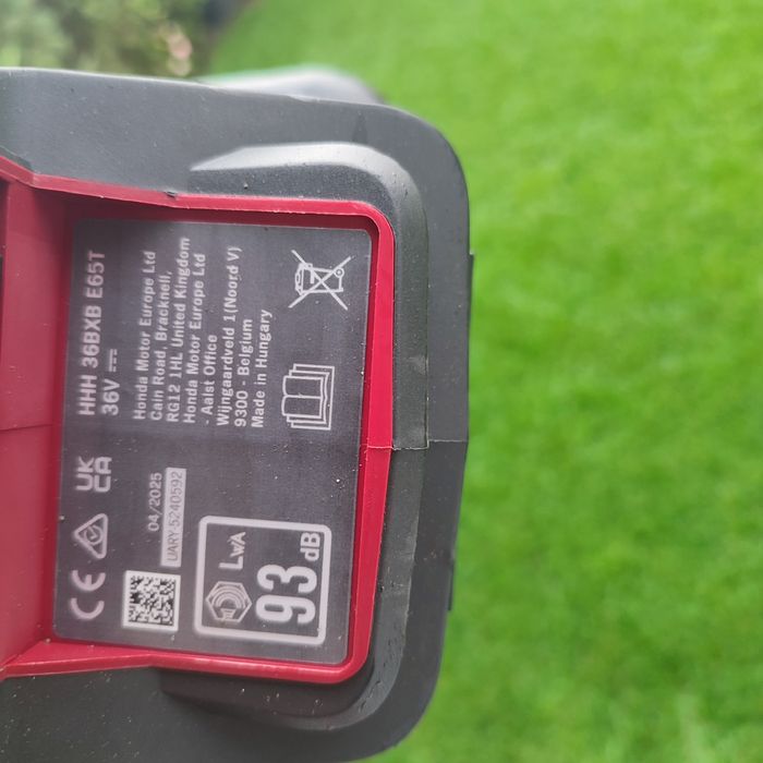 Foarfeca Honda HHH 36 Bxb Honda pe acumulatori tuns tăiat gard viu