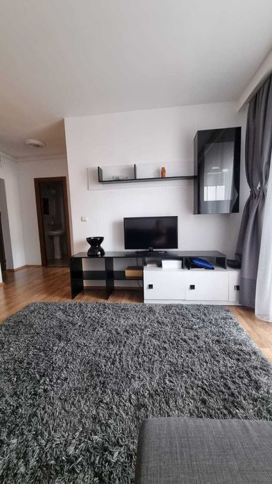 Inchiriez garsoniera spatioasa in Confort City disponibila imediat