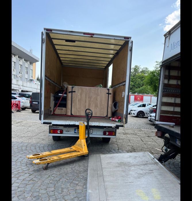 Închiriez dube transport marfă – cu sofer