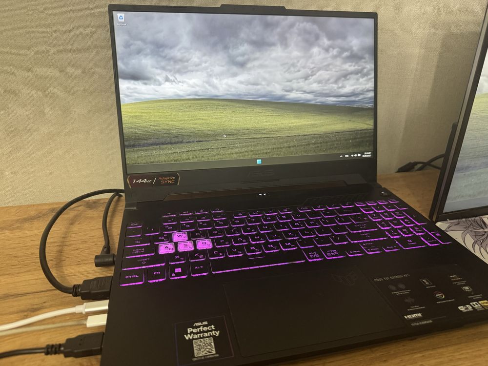 Продам ASUS TUF Gaming A15, Ryzen 7 6800H, RTX 3060, 16GB RAM