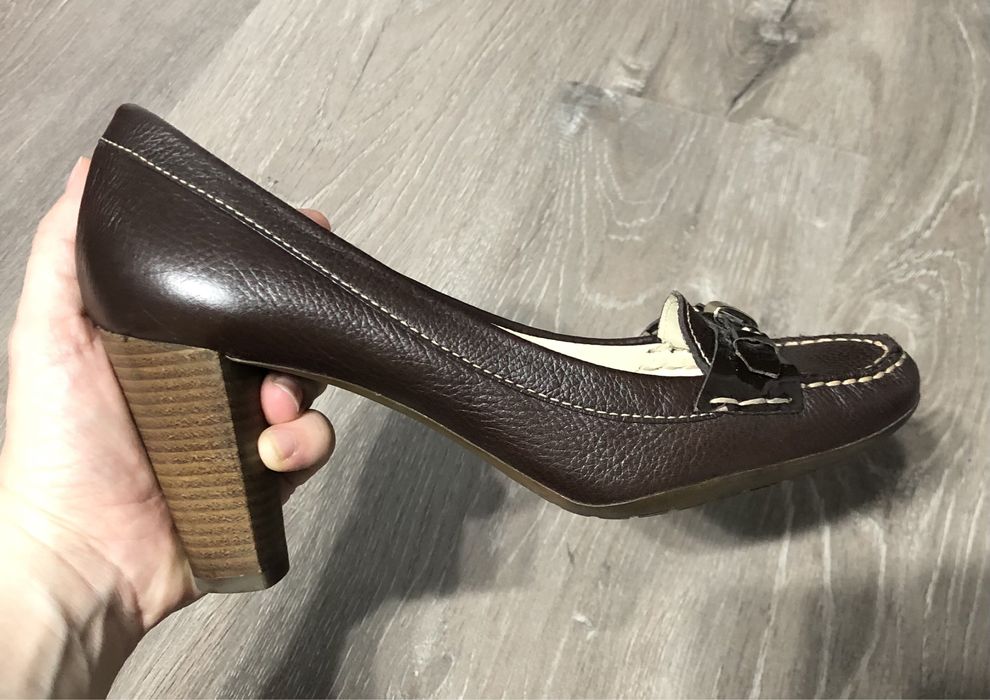 Pantofi piele geox 38 pantofi noi piele maro cu toc geox respira 38