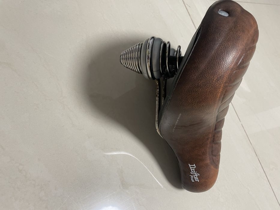 Scaun de bucucleta cu gel SelleRoyal made in Italy