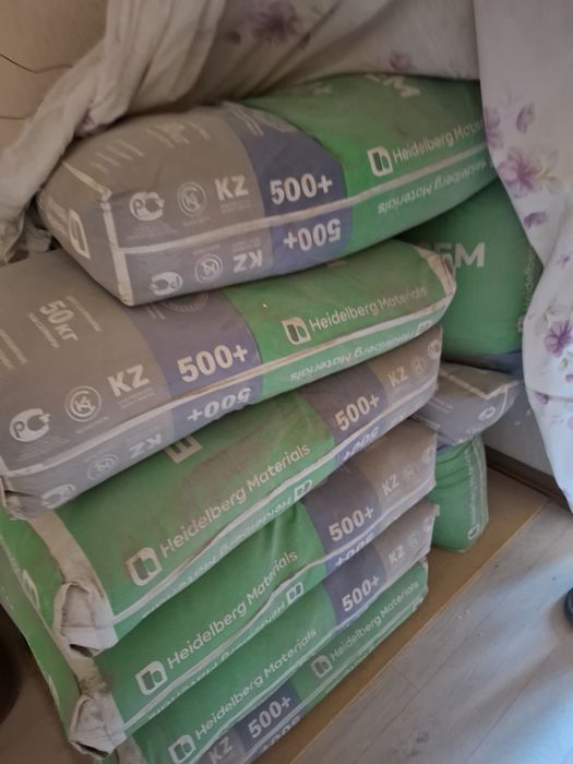 Продам цемент 50 кг.