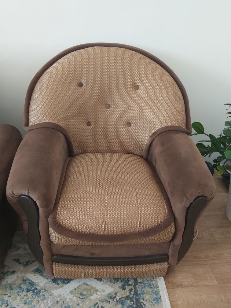 Продам диван +2 кресло