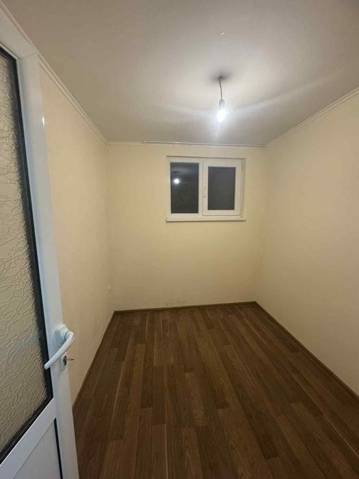 Етаж от къща в гр. Банкя.