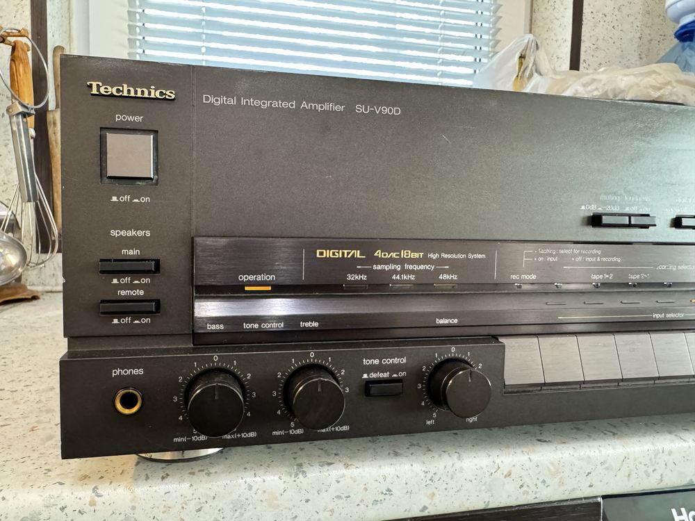 Technics SU-V90D Dac Качествен стерео усилвател