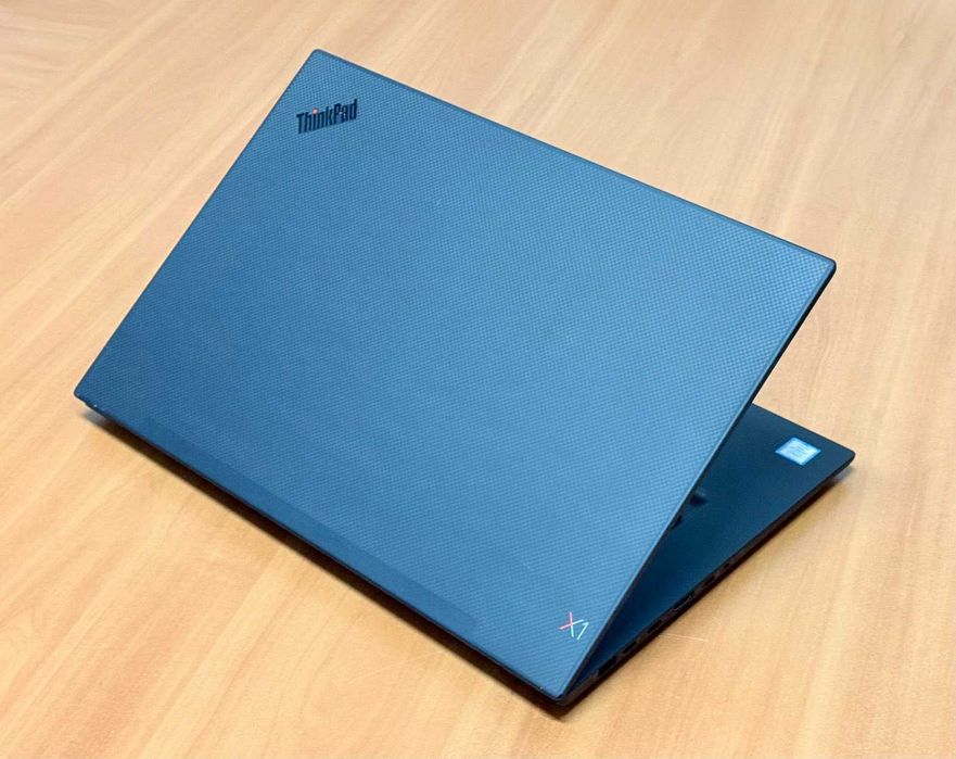 Lenovo X1 Extreme G2/4K OLED Touch/i7-9750H/64GB/GTX1650Ti/SSD 512GB