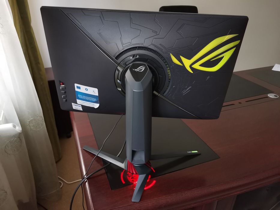 10 Laptop Dell 7540 si 22 monitoare Asus XG27UQ - vanzare si la bucata