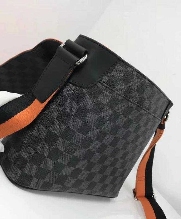 Луксозна чанта Louis Vuitton